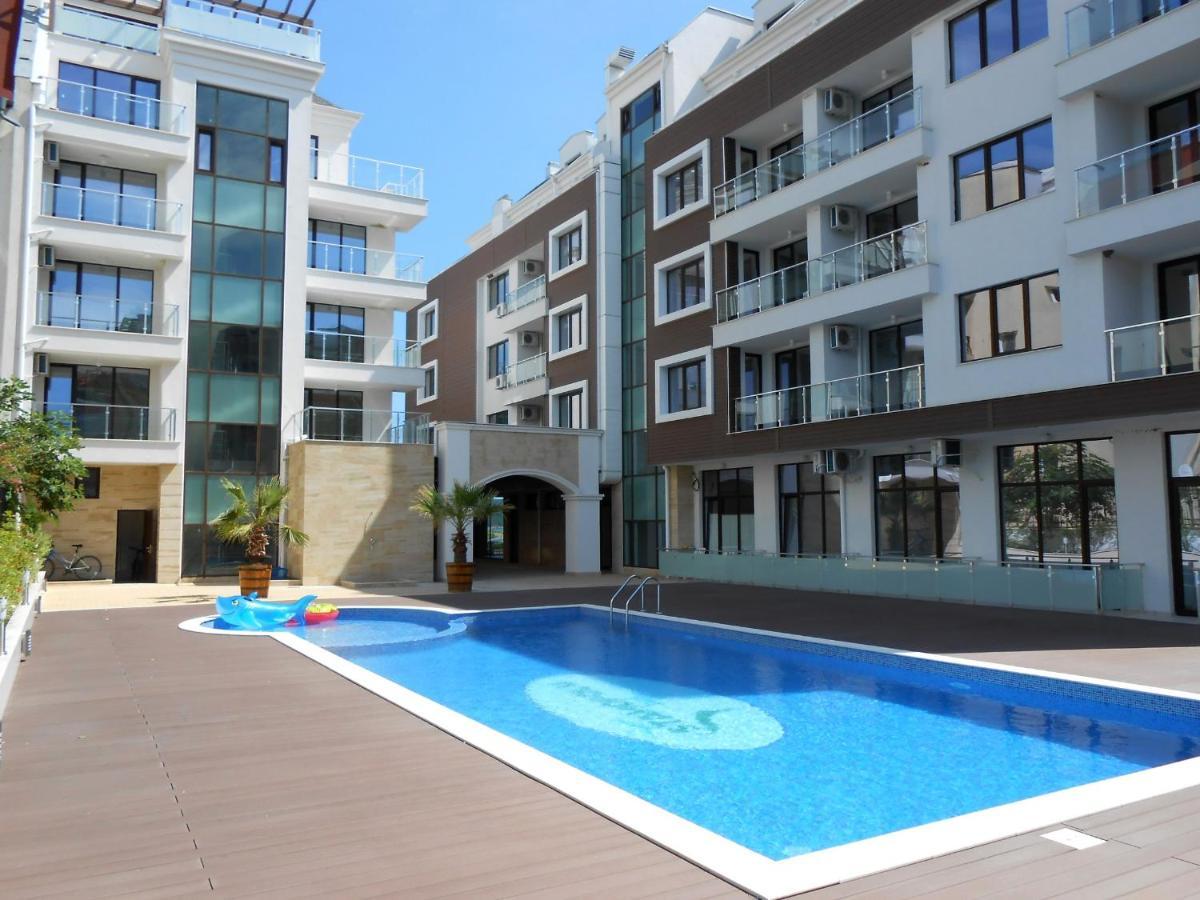 Sea View Apartment Free Parking Primorsko Exterior foto