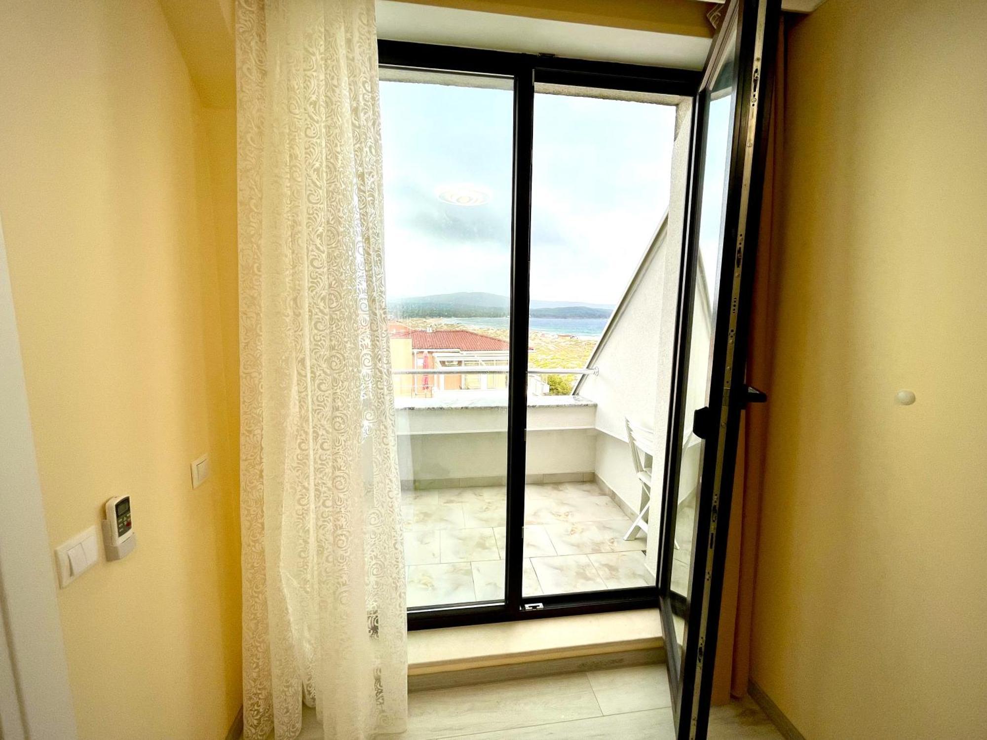 Sea View Apartment Free Parking Primorsko Exterior foto