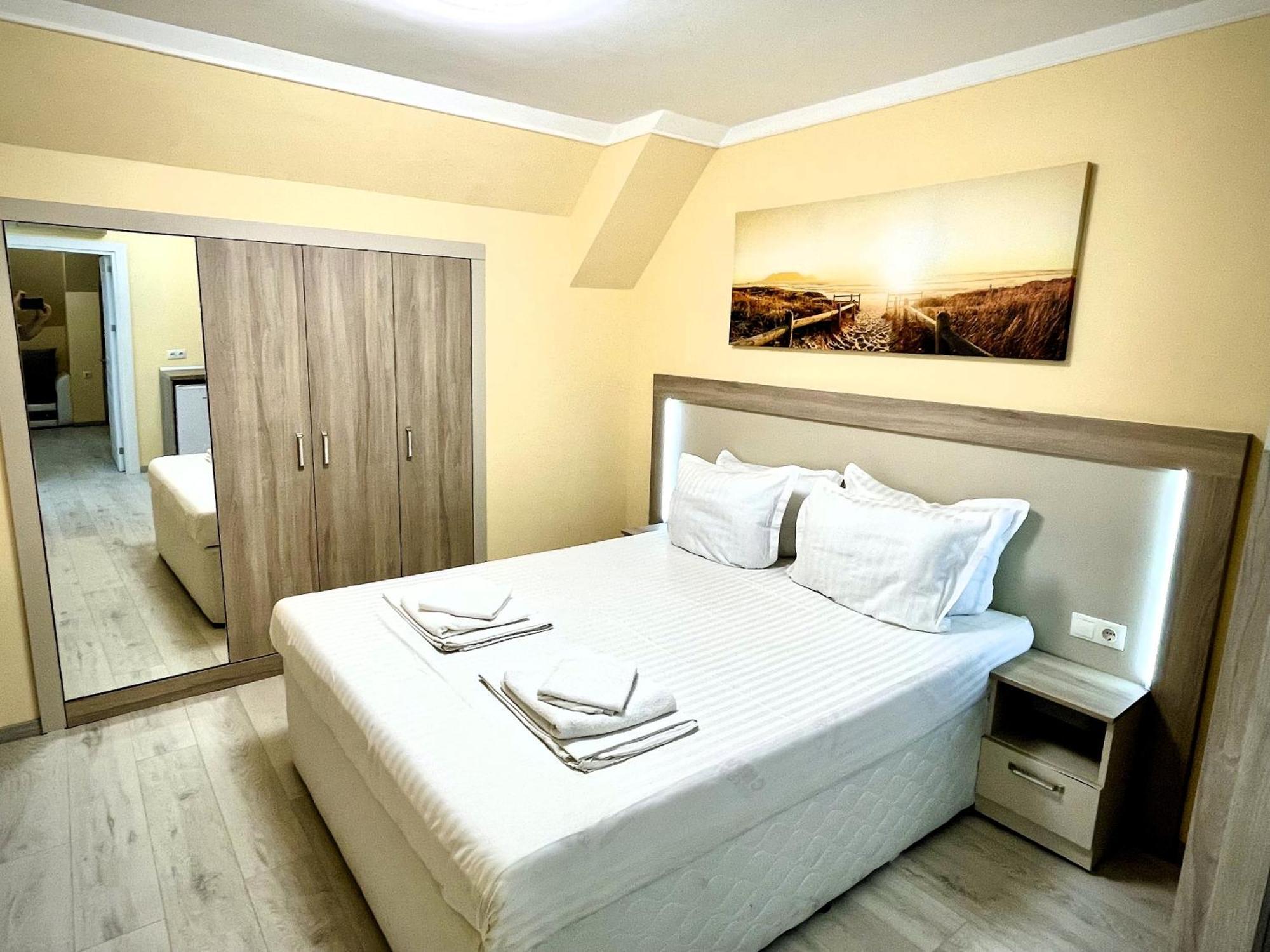Sea View Apartment Free Parking Primorsko Exterior foto