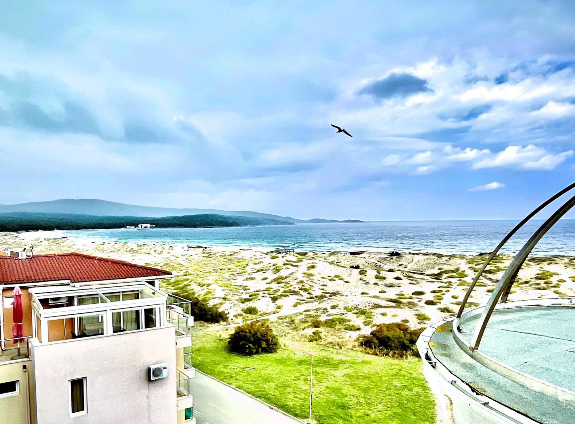 Sea View Apartment Free Parking Primorsko Exterior foto